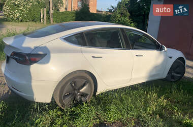 Седан Tesla Model 3 2020 в Харкові