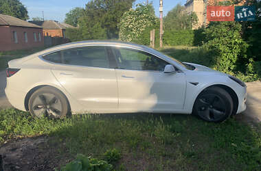 Седан Tesla Model 3 2020 в Харкові