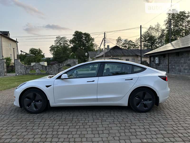 Седан Tesla Model 3 2021 в Калуше фото 17 Седан Tesla Model 3 2021 в Калуше