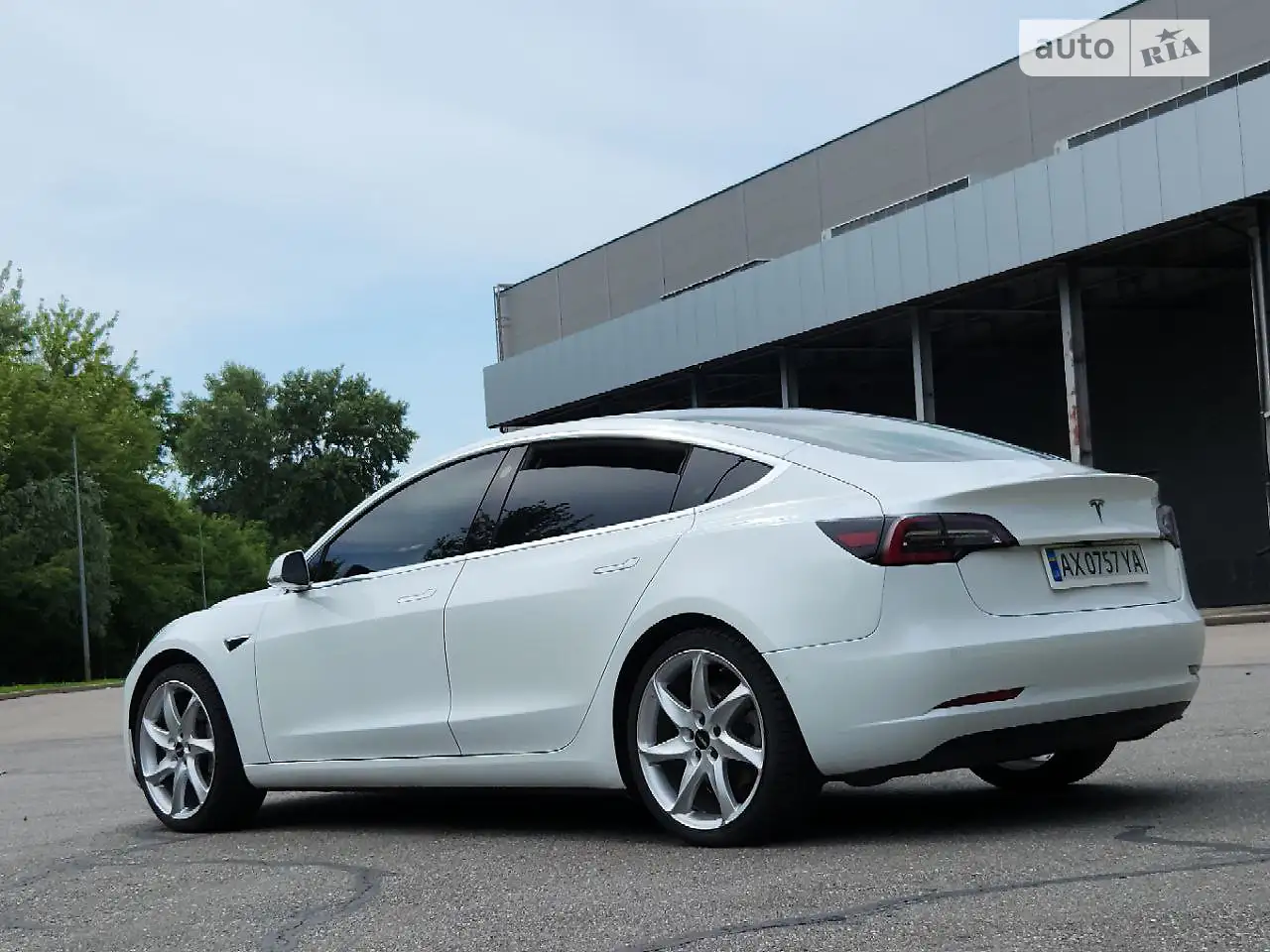 2020 Tesla Model 3 - мініатюра 19