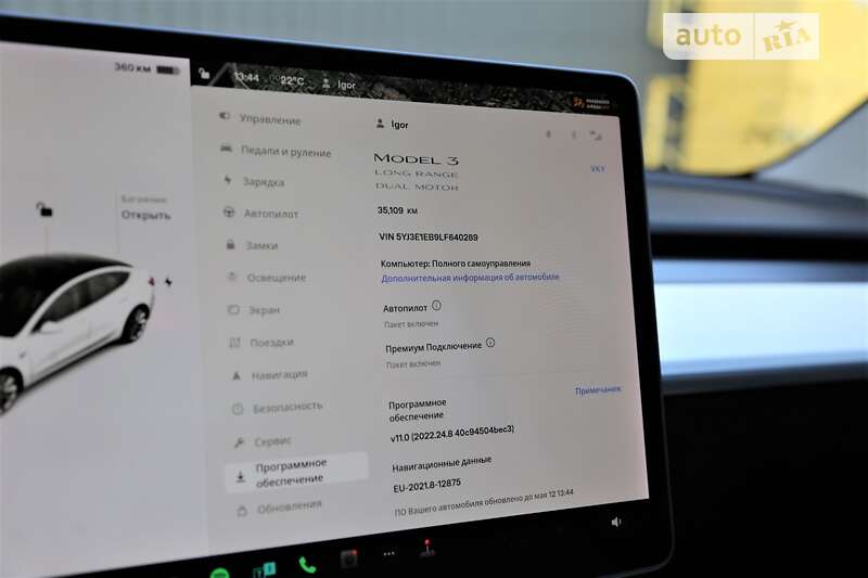 Седан Tesla Model 3 2020 в Киеве