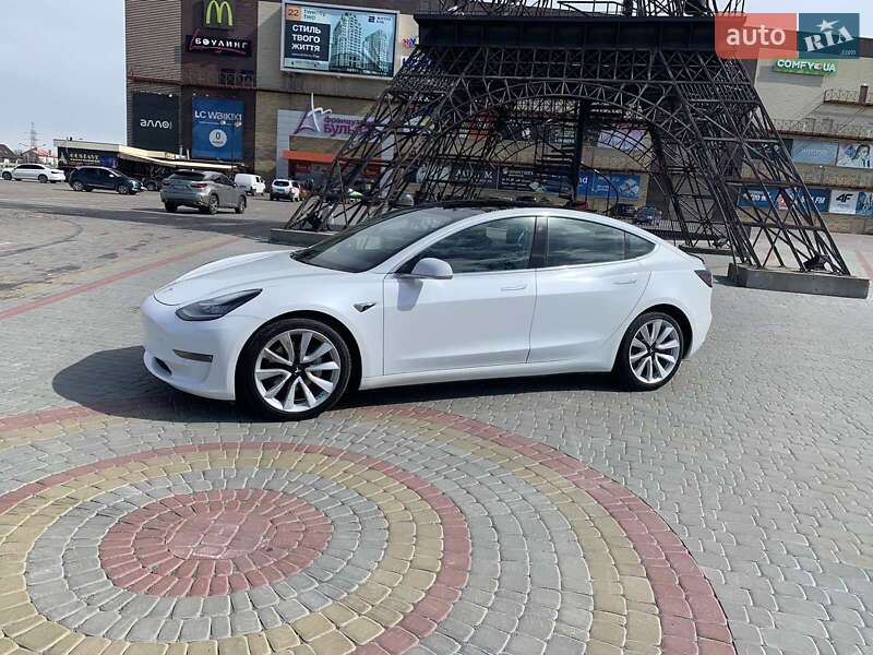 Седан Tesla Model 3 2019 в Харькове