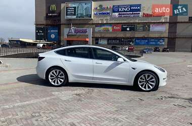 Седан Tesla Model 3 2019 в Харкові