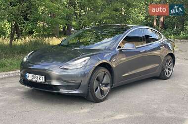 Седан Tesla Model 3 2018 в 