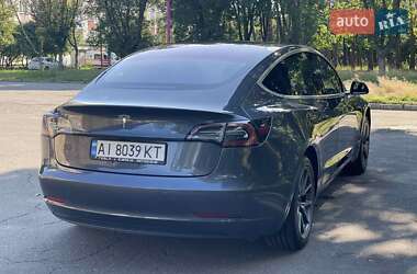 Седан Tesla Model 3 2018 в Киеве