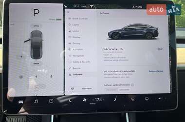 Седан Tesla Model 3 2018 в 