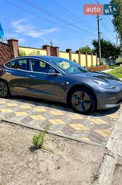 Седан Tesla Model 3 2018 в Білій Церкві