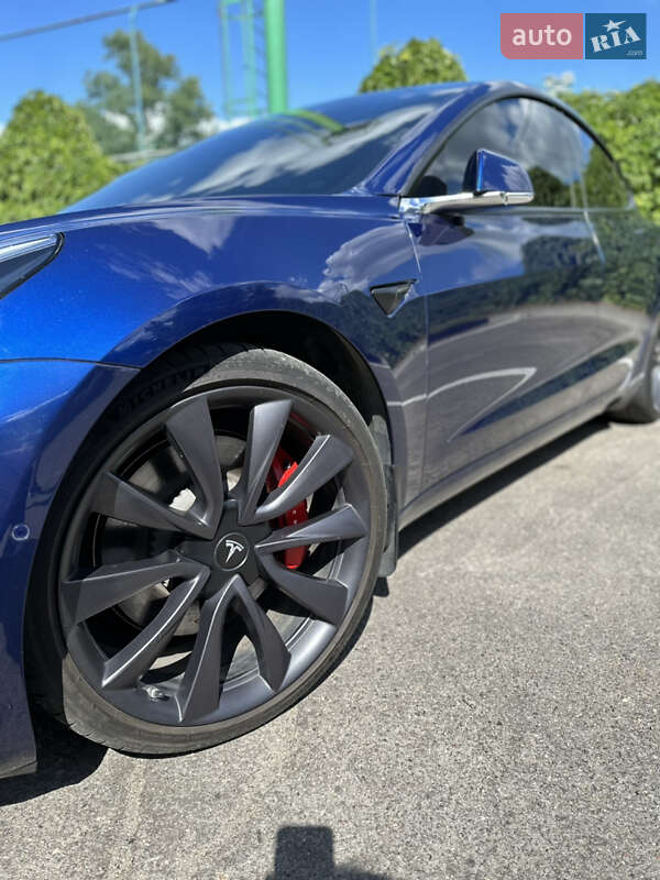 Седан Tesla Model 3 2020 в Днепре фото 3 Седан Tesla Model 3 2020 в Днепре