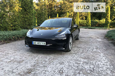 Седан Tesla Model 3 2022 в Дніпрі