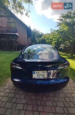 Седан Tesla Model 3 2018 в Киеве
