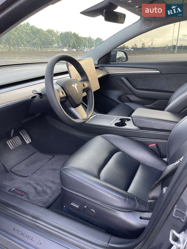 Седан Tesla Model 3 2021 в Дніпрі фото 10 Седан Tesla Model 3 2021 в Дніпрі