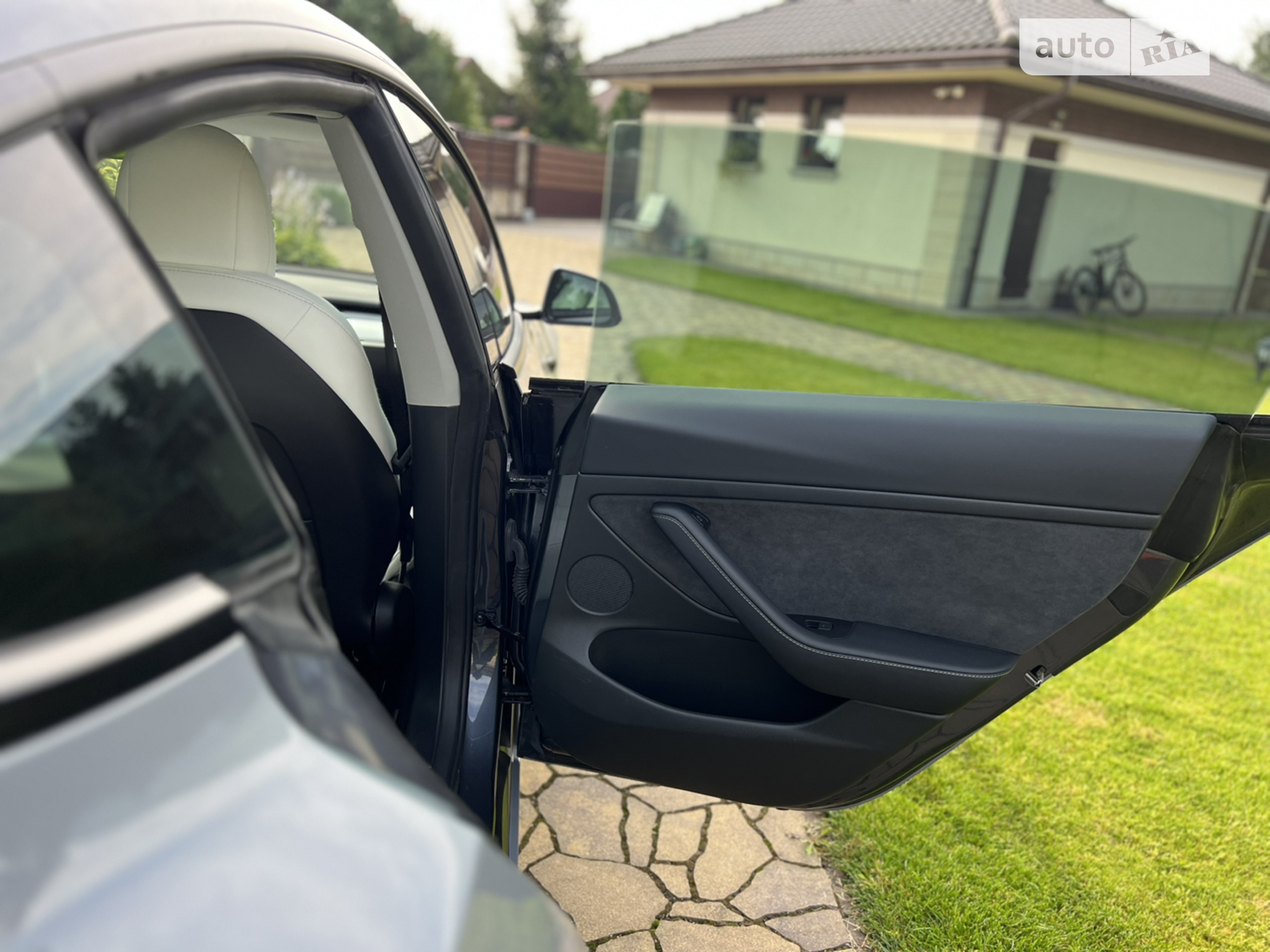 2021 Tesla Model 3 - мініатюра 21