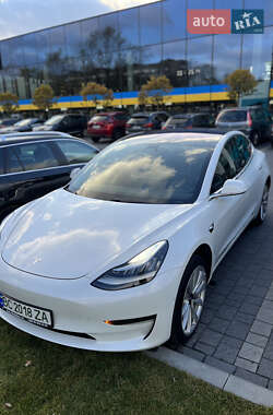 Седан Tesla Model 3 2018 в 