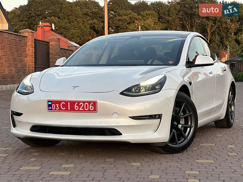 Седан Tesla Model 3 2022 в Ровно фото 8 Седан Tesla Model 3 2022 в Ровно