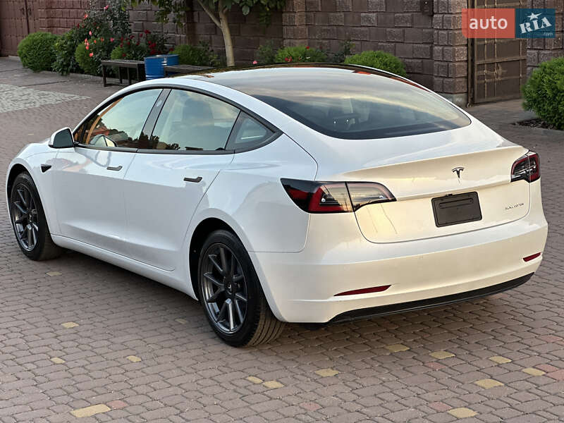 Седан Tesla Model 3 2022 в Ровно фото 20 Седан Tesla Model 3 2022 в Ровно