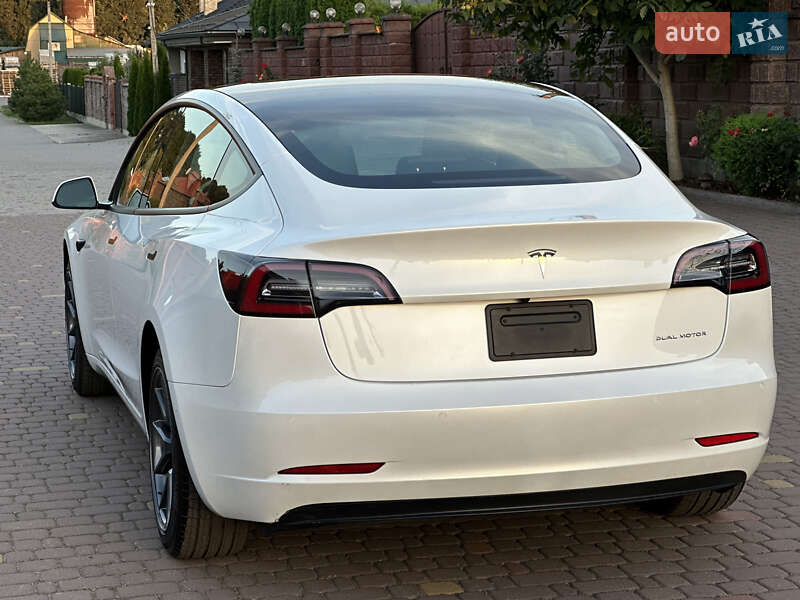 Седан Tesla Model 3 2022 в Ровно фото 21 Седан Tesla Model 3 2022 в Ровно