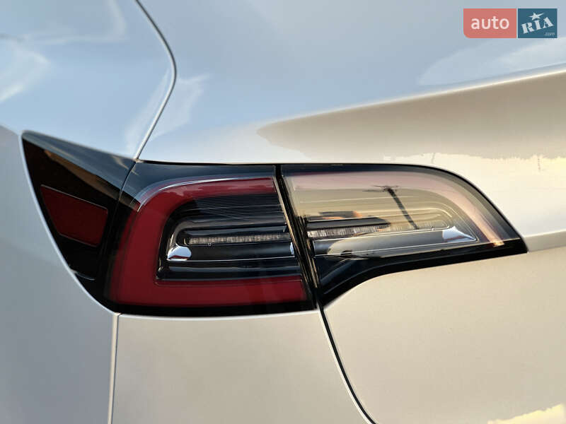 Седан Tesla Model 3 2022 в Ровно фото 28 Седан Tesla Model 3 2022 в Ровно