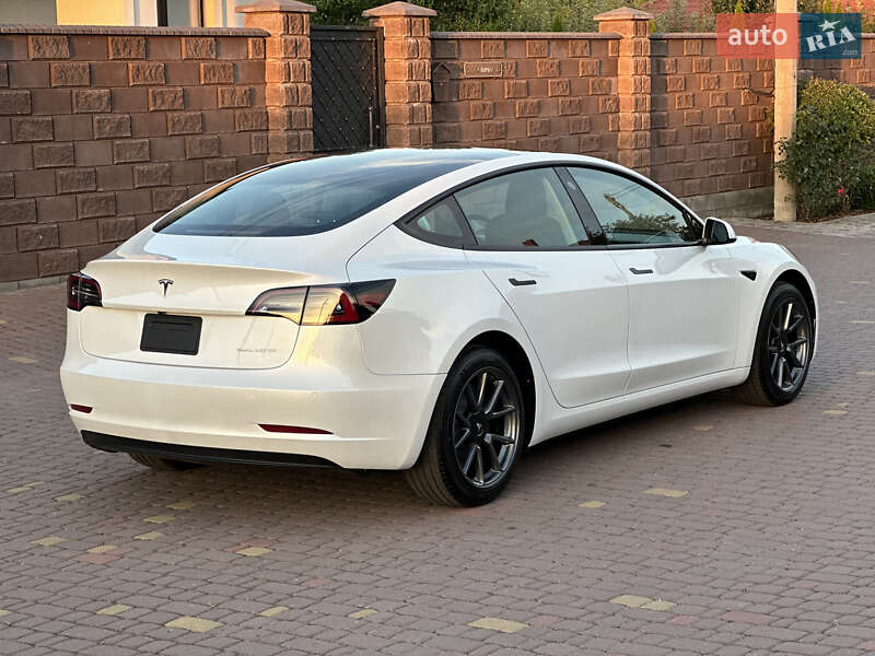 Седан Tesla Model 3 2022 в Ровно фото 26 Седан Tesla Model 3 2022 в Ровно