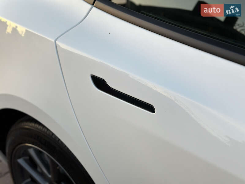 Седан Tesla Model 3 2022 в Ровно фото 31 Седан Tesla Model 3 2022 в Ровно