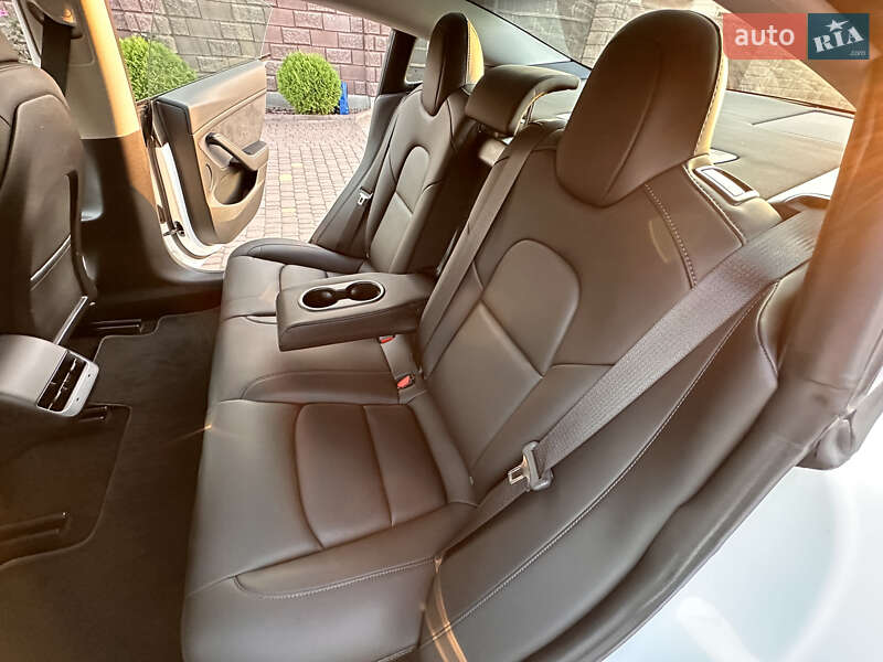 Седан Tesla Model 3 2022 в Ровно фото 51 Седан Tesla Model 3 2022 в Ровно