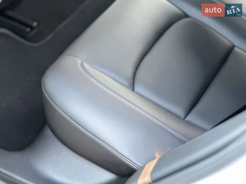 Седан Tesla Model 3 2022 в Ровно фото 55 Седан Tesla Model 3 2022 в Ровно