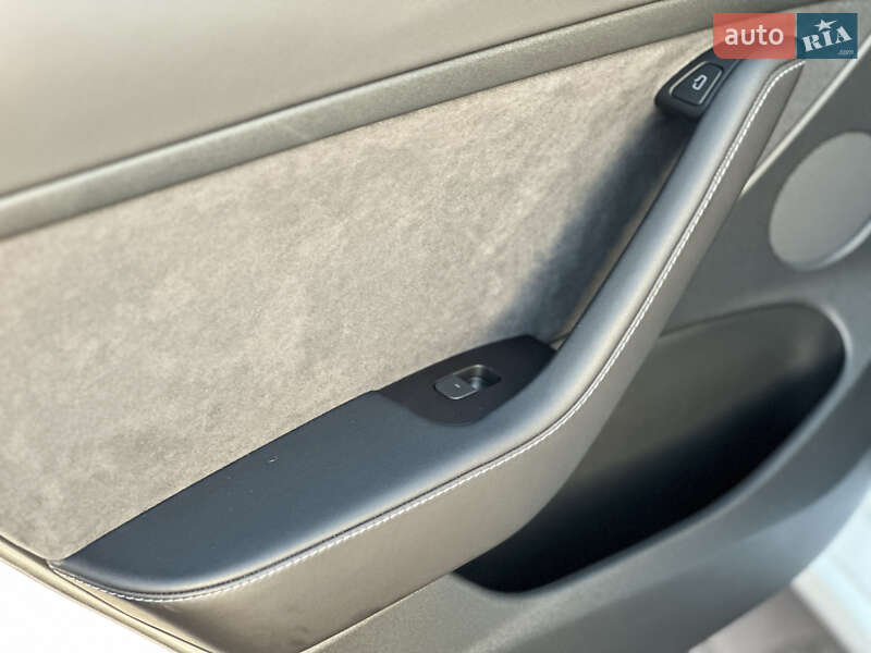 Седан Tesla Model 3 2022 в Ровно фото 56 Седан Tesla Model 3 2022 в Ровно