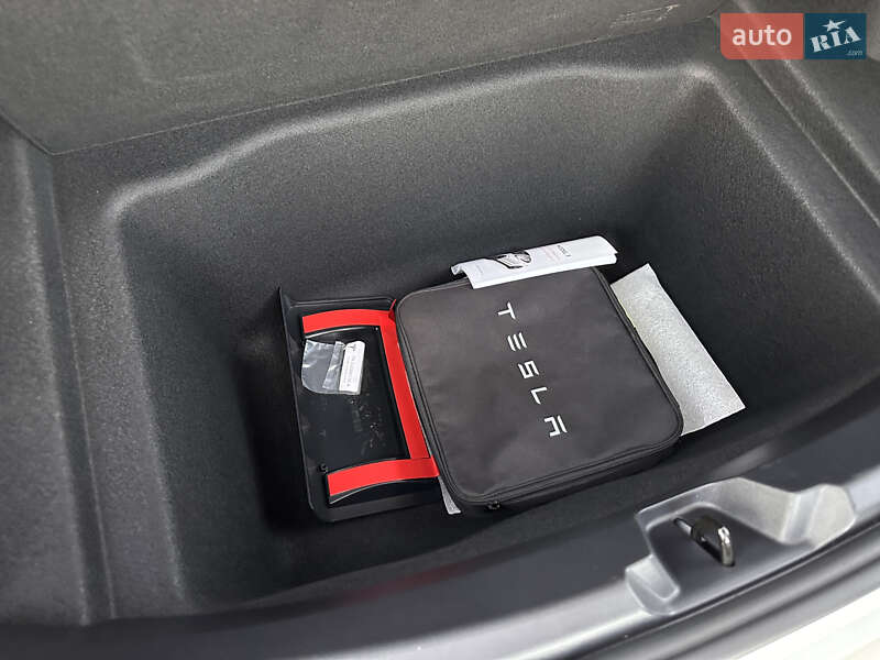 Седан Tesla Model 3 2022 в Ровно фото 72 Седан Tesla Model 3 2022 в Ровно