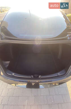 Седан Tesla Model 3 2022 в Хмельницком