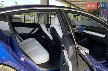 Седан Tesla Model 3 2018 в 