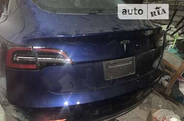 Седан Tesla Model 3 2022 в Харькове