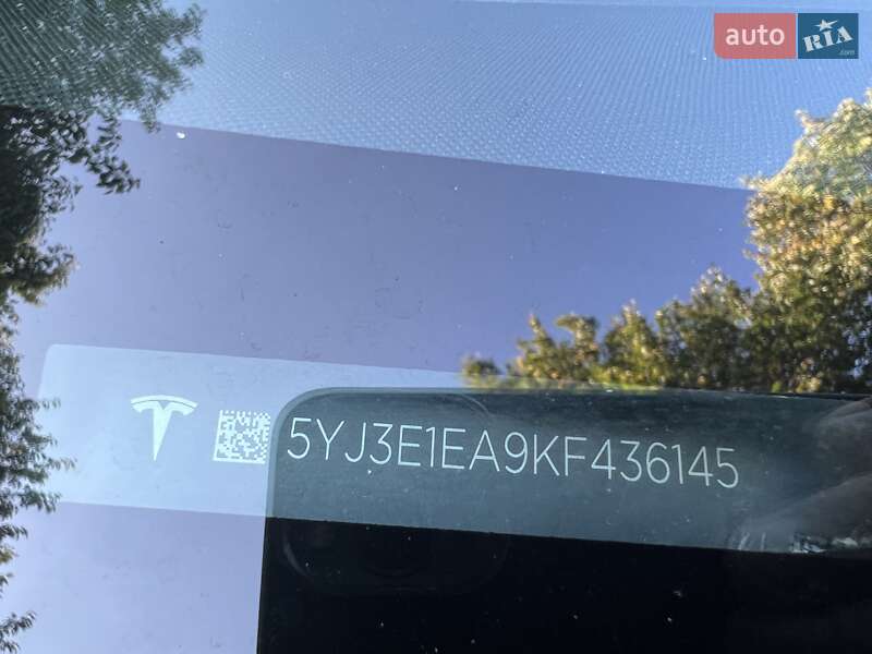 Седан Tesla Model 3 2019 в Киеве фото 15 Седан Tesla Model 3 2019 в Киеве