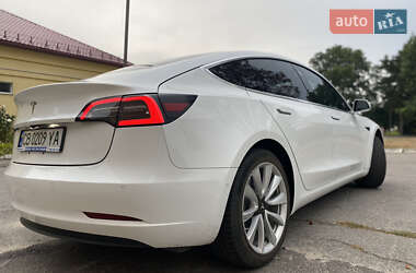 Седан Tesla Model 3 2018 в 