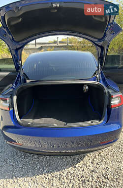 Седан Tesla Model 3 2018 в Днепре