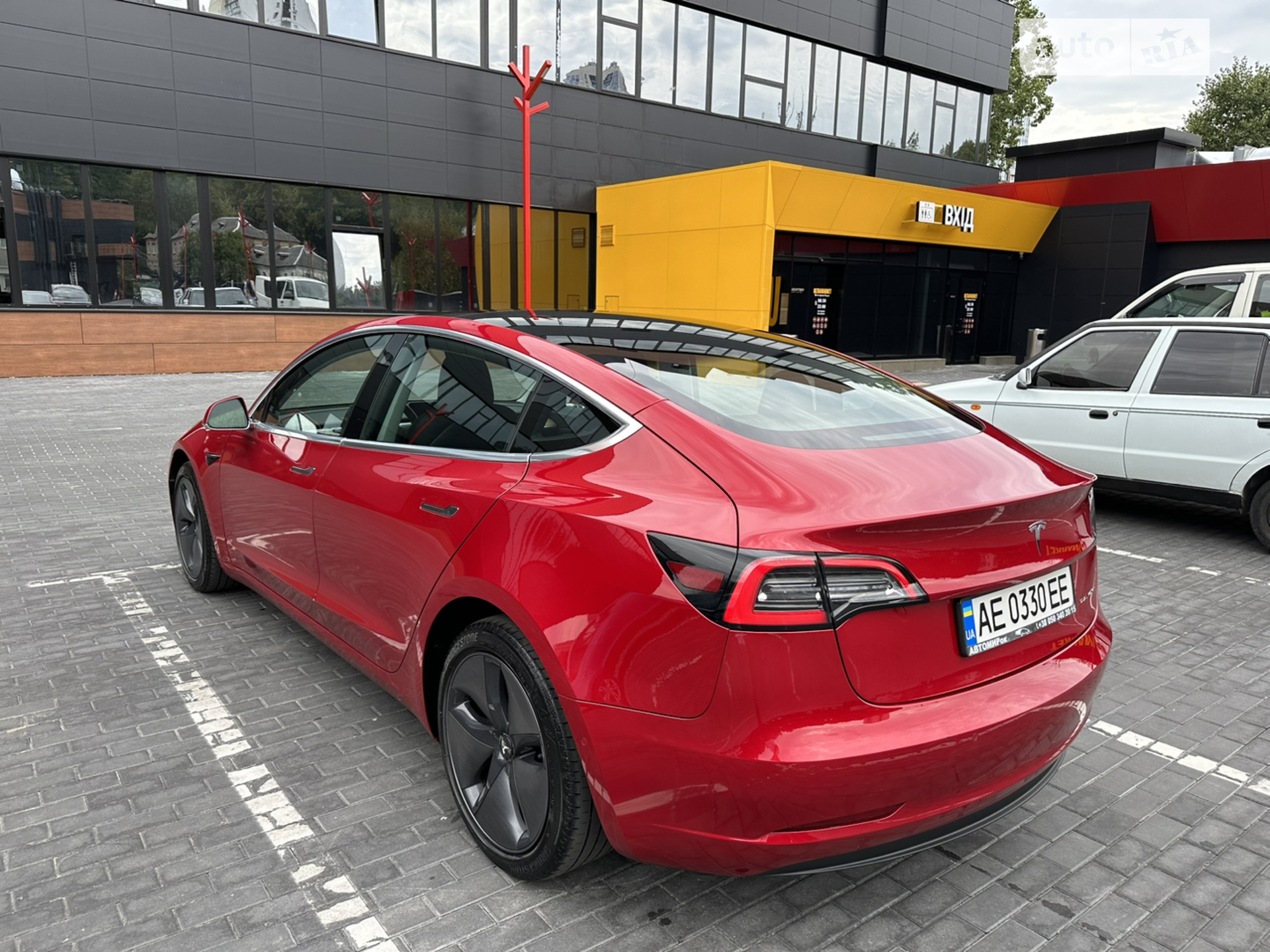 2019 Tesla Model 3 - мініатюра 5