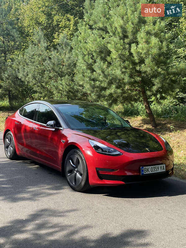 Tesla Model 3 2018