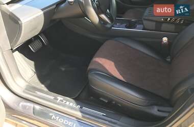 Седан Tesla Model 3 2018 в Одессе
