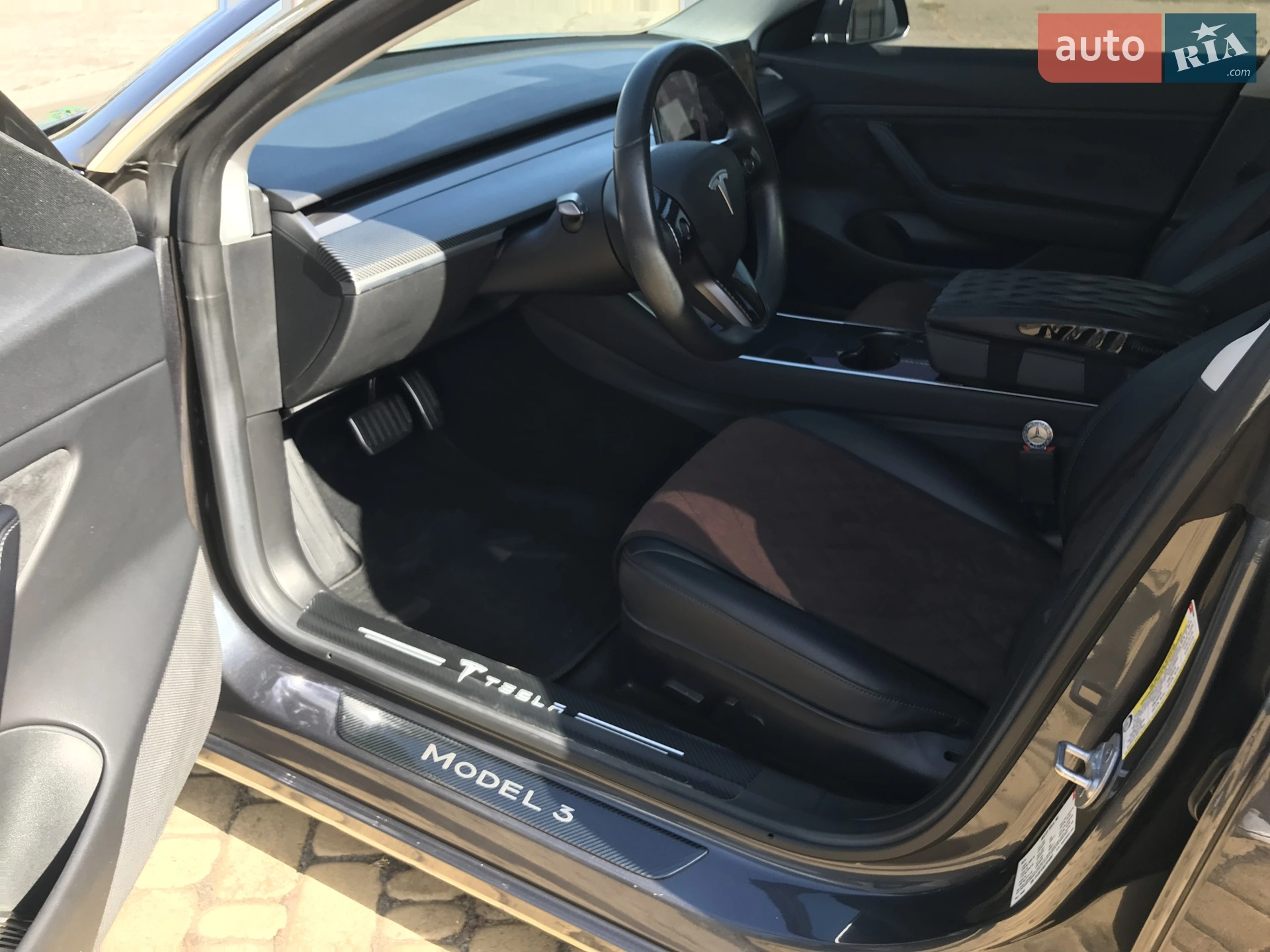 2018 Tesla Model 3 - мініатюра 12