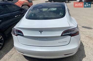Седан Tesla Model 3 2021 в Харькове
