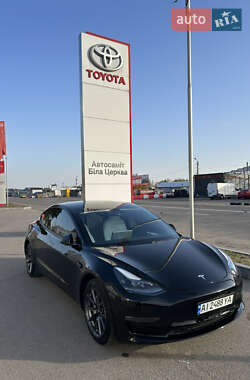 Седан Tesla Model 3 2021 в 