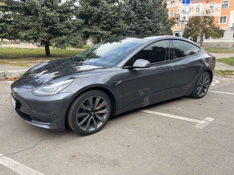 Седан Tesla Model 3 2018 в Полтаве