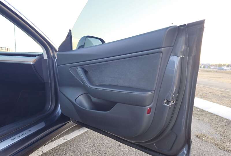 Седан Tesla Model 3 2020 в Києві