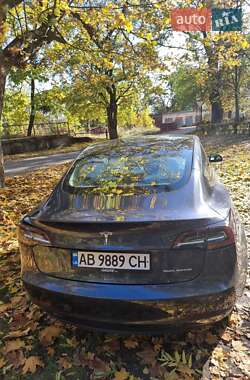 Седан Tesla Model 3 2022 в Виннице