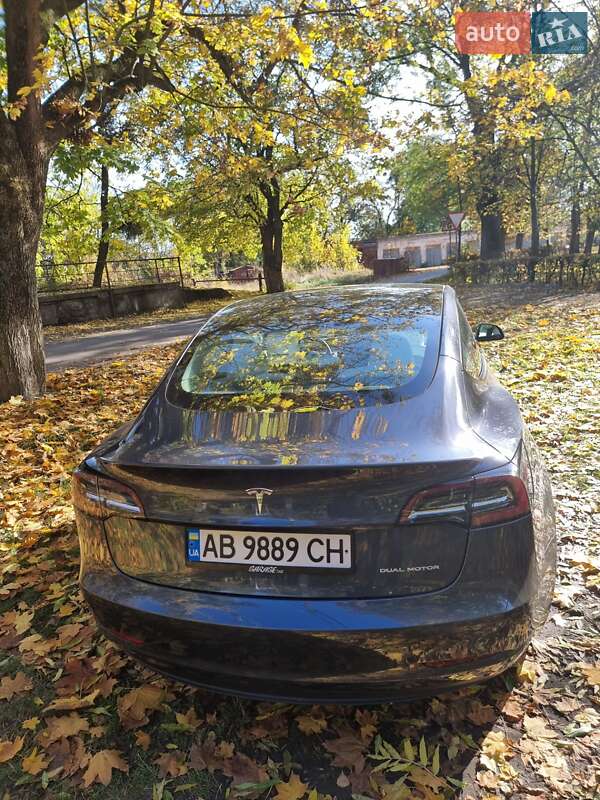 Седан Tesla Model 3 2022 в Вінниці