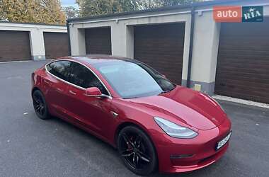 Седан Tesla Model 3 2018 в Вінниці