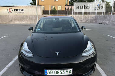 Седан Tesla Model 3 2018 в Первомайську