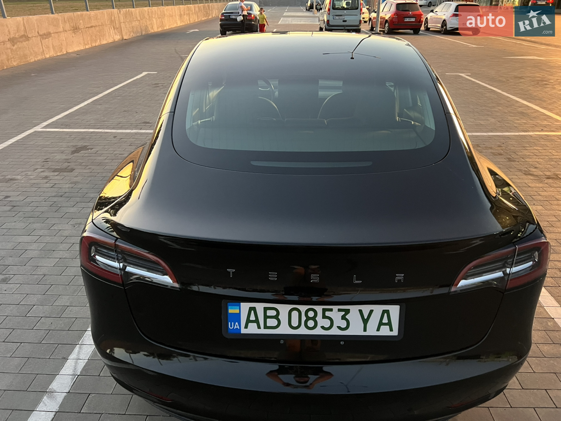 2018 Tesla Model 3 - мініатюра 11