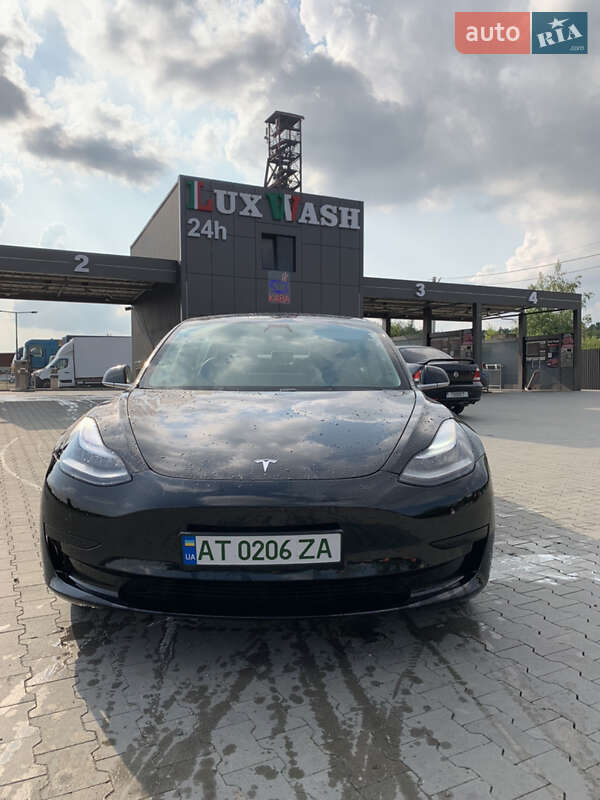 Седан Tesla Model 3 2019 в Калуше фото 3 Седан Tesla Model 3 2019 в Калуше