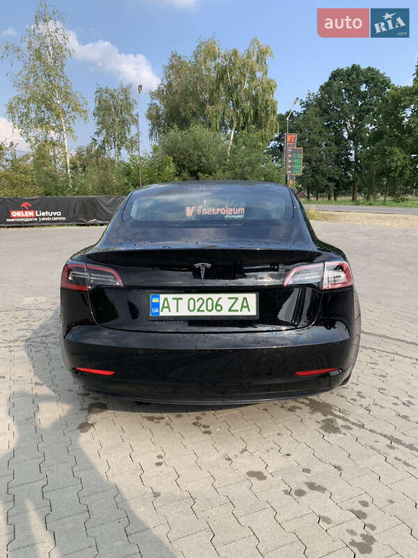Седан Tesla Model 3 2019 в Калуше фото 7 Седан Tesla Model 3 2019 в Калуше