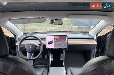 Седан Tesla Model 3 2019 в Калуше фото 17 Седан Tesla Model 3 2019 в Калуше