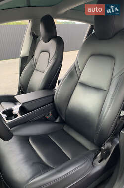 Седан Tesla Model 3 2019 в Калуше фото 18 Седан Tesla Model 3 2019 в Калуше